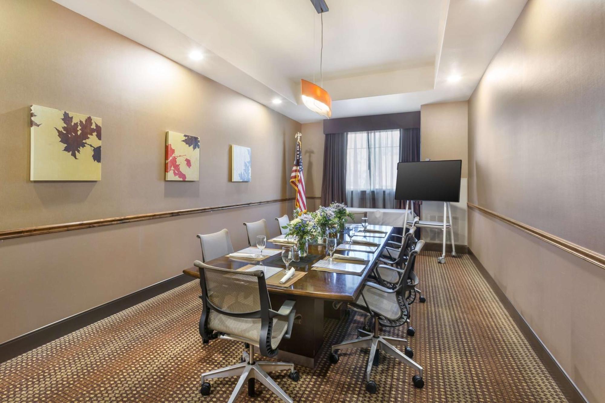 Best Western Premier Ivy Inn & Suites Cody Luaran gambar