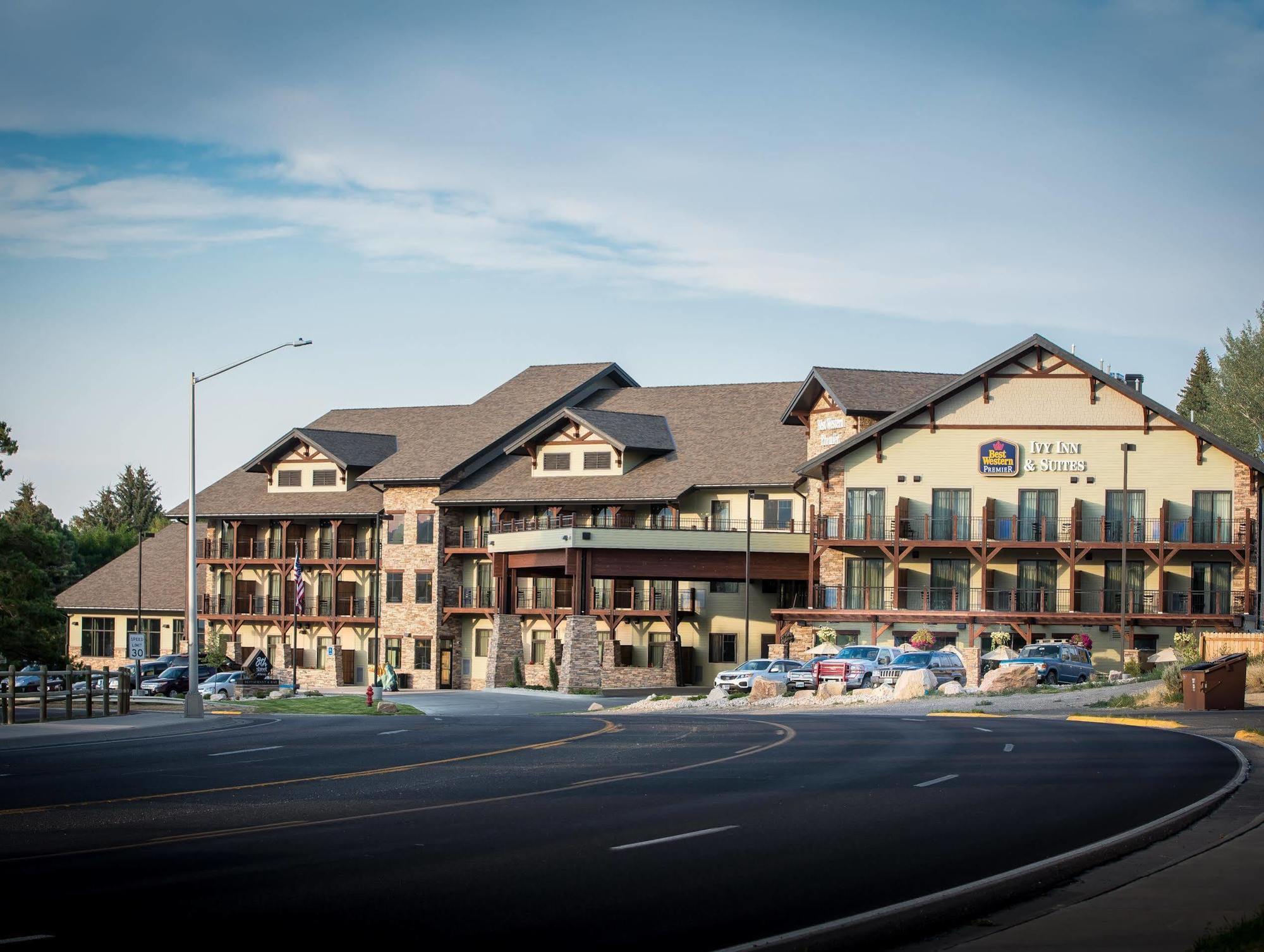 Best Western Premier Ivy Inn & Suites Cody Luaran gambar